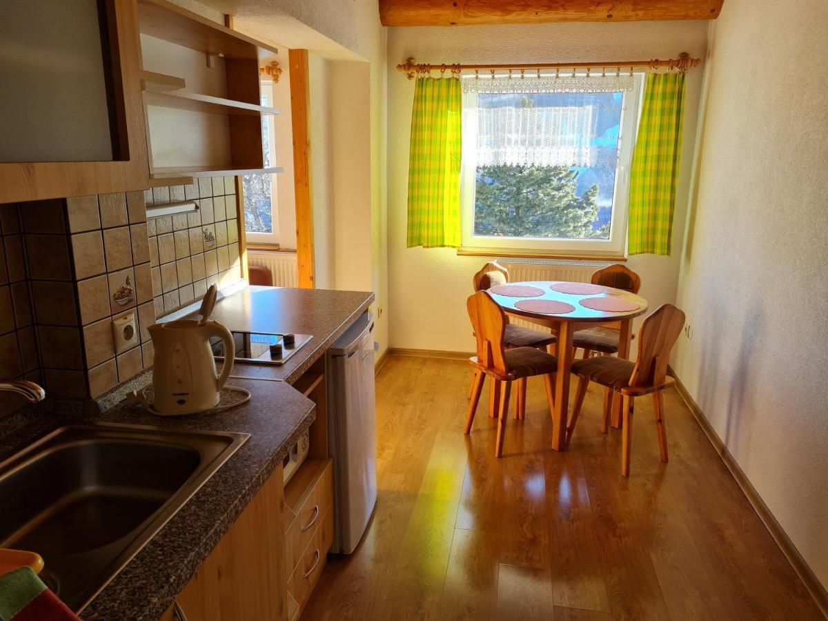 Penzion Mala Fatra U Durka Zilina Exterior photo
