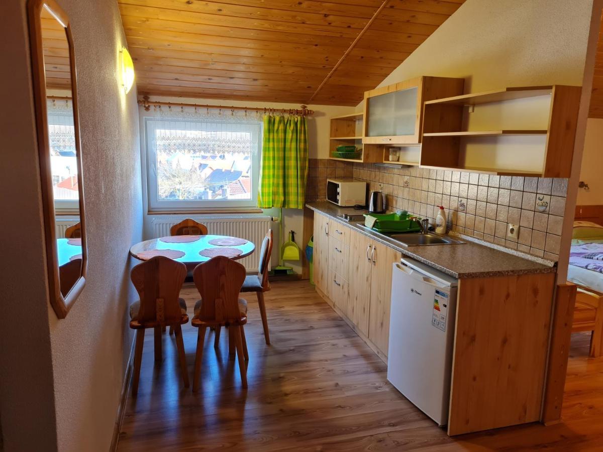 Penzion Mala Fatra U Durka Zilina Exterior photo